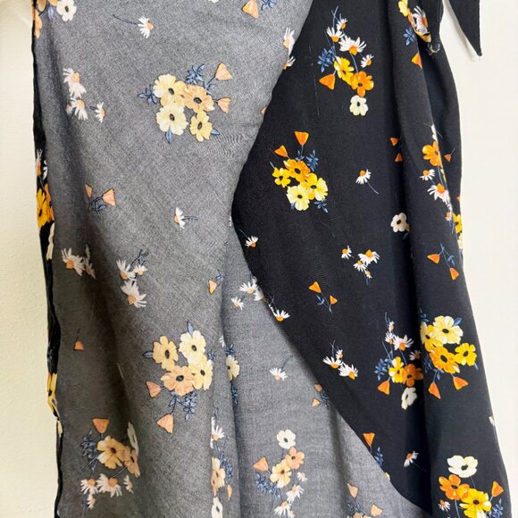 H&M | Black Wrap Skirt with Yellow Floral Pattern - 6 - Picture 7 of 9